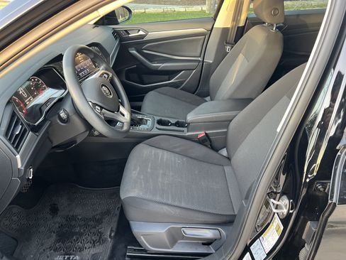 Used 2021 Volkswagen Jetta S image 16