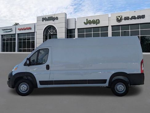 New 2026 RAM ProMaster 2500 w/ Convenience Group FWD image 7