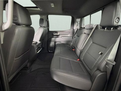 Used 2024 GMC Sierra 1500 SLT AWD/4WD image 28