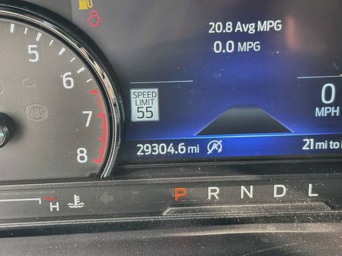 Used 2024 Ford Explorer XLT w/ Equipment Group 202A AWD/4WD image 14