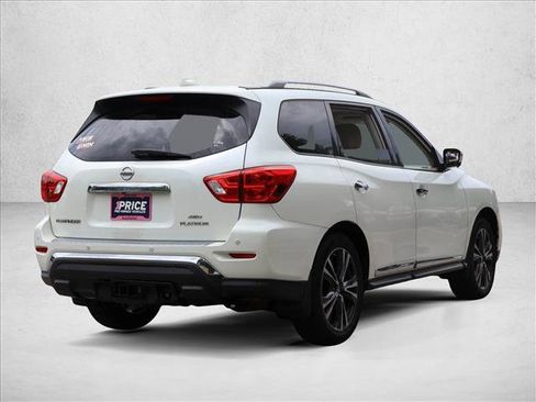 Used 2017 Nissan Pathfinder Platinum w/ Cargo Package AWD/4WD image 5