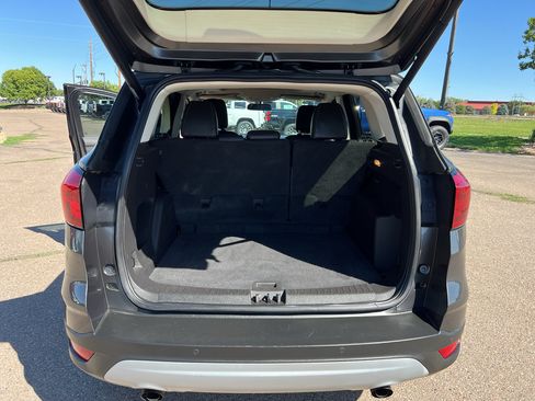 Used 2019 Ford Escape SEL AWD/4WD image 35