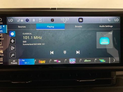 Used 2025 Jeep Wrangler Unlimited Sahara w/ Safety Group AWD/4WD image 46