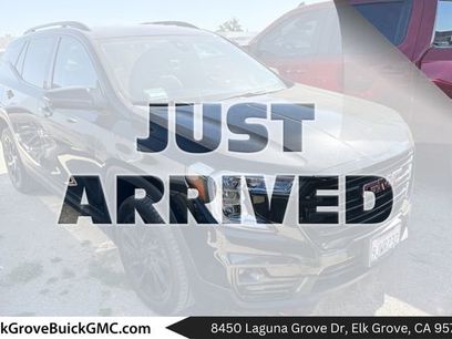 Used 2024 GMC Terrain SLT w/ Elevation Edition