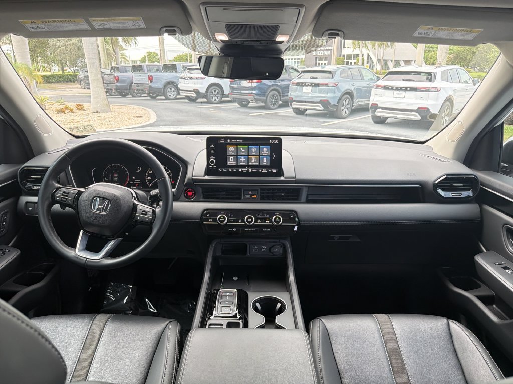 Certified 2025 Honda Pilot EX-L image 10