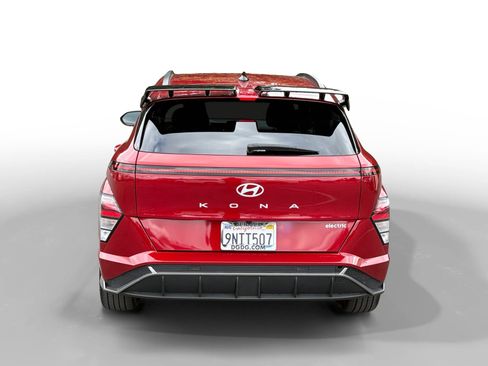 Certified 2025 Hyundai Kona N Line image 4