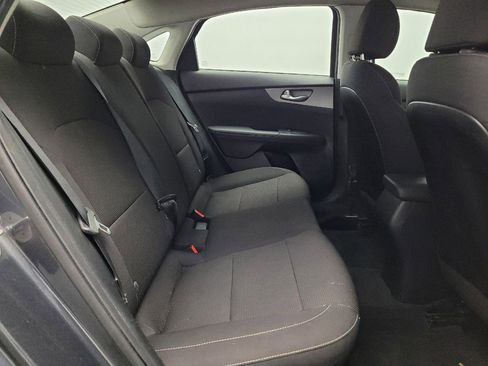 Used 2019 Kia Forte LXS image 19