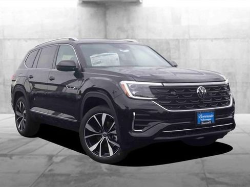 New 2026 Volkswagen Atlas SEL Premium R-Line AWD/4WD image 2
