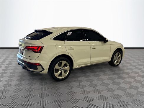 Certified 2025 Audi Q5 2.0T Premium Plus w/ Premium Plus Package AWD/4WD image 7