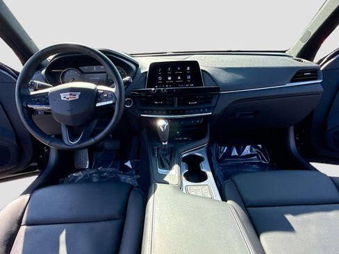 Used 2026 Cadillac CT4 Premium Luxury image 3