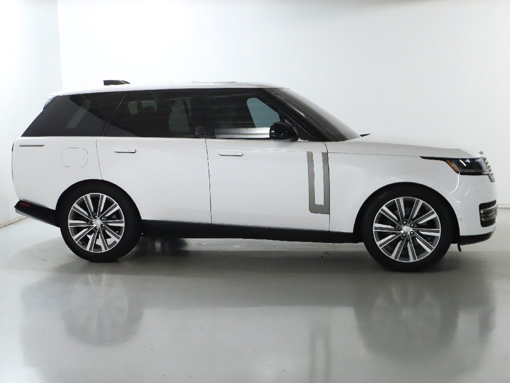 Used 2023 Land Rover Range Rover SE AWD/4WD image 10