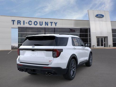 New 2026 Ford Explorer ST w/ Sun And Sound Package image 8