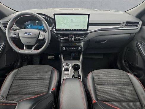 Certified 2023 Ford Escape ST-Line Elite AWD/4WD image 9