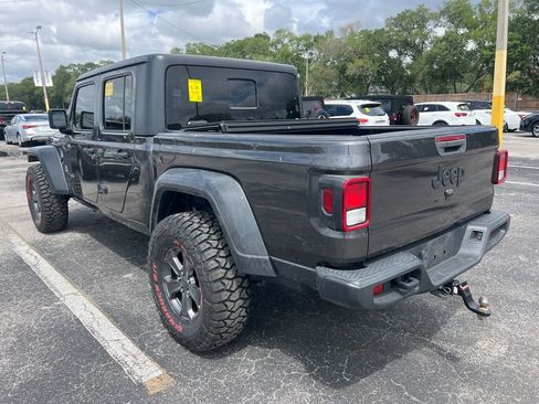 Used 2020 Jeep Gladiator Sport w/ Trailer Tow Package image 2