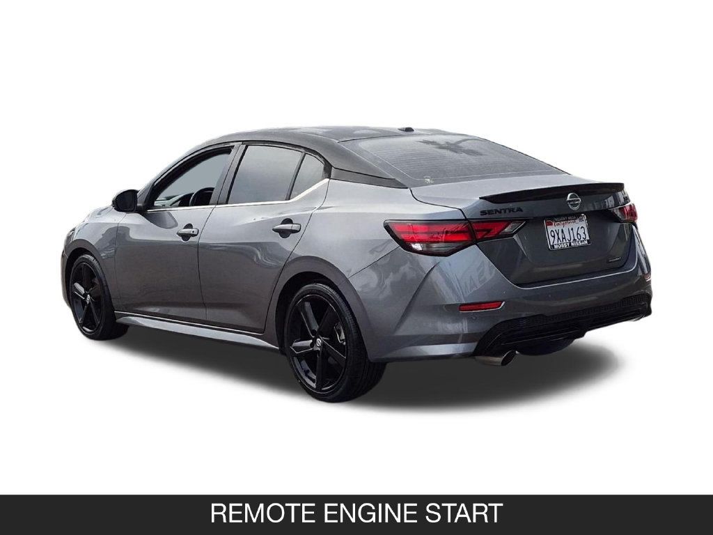 Used 2022 Nissan Sentra SR w/ Midnight Edition FWD image 7