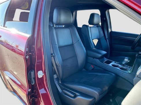 Certified 2020 Jeep Grand Cherokee Laredo w/ Laredo X Package image 27