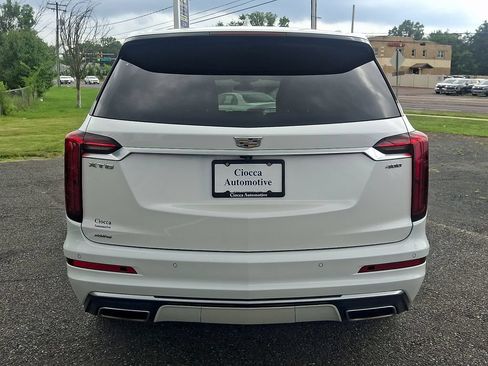 Used 2024 Cadillac XT6 Premium Luxury AWD/4WD image 8