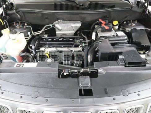Used 2017 Jeep Compass High Altitude FWD image 20