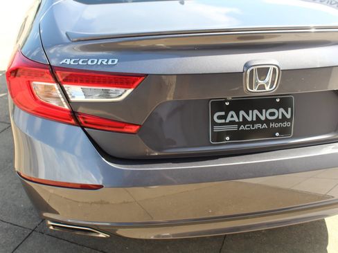 Used 2019 Honda Accord Sport image 5