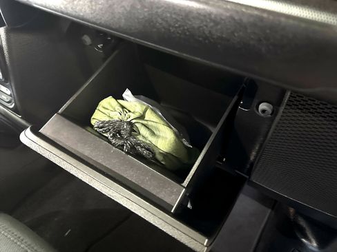 Used 2021 Jeep Gladiator Sport image 48