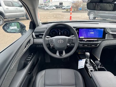 New 2026 Toyota Camry XLE AWD/4WD image 11