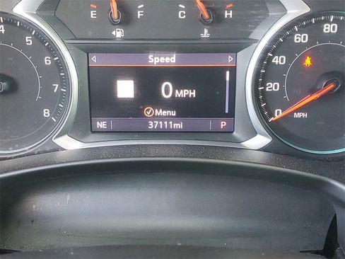 Certified 2022 Chevrolet Equinox RS w/ Infotainment Package image 26