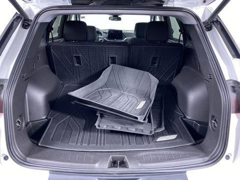 Certified 2024 Chevrolet Blazer LT w/ Convenience Package image 13