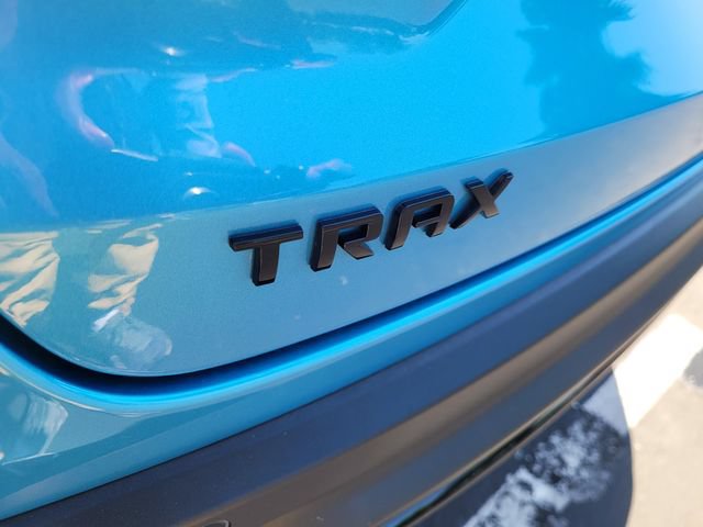 Used 2025 Chevrolet Trax RS w/ Driver Confidence Package FWD image 25