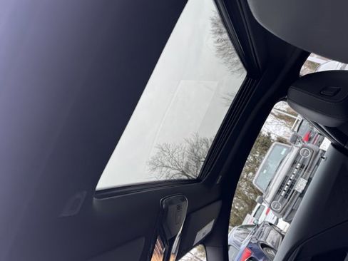 Used 2023 BMW M240i xDrive Coupe w/ Premium Package image 16