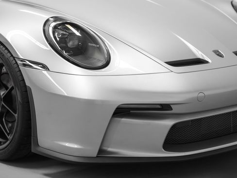 Certified 2022 Porsche 911 GT3 RWD image 17