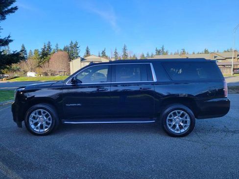 Used 2018 GMC Yukon XL SLE image 4