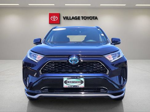 Certified 2021 Toyota RAV4 SE w/ Weather & Moonroof Package AWD/4WD image 8