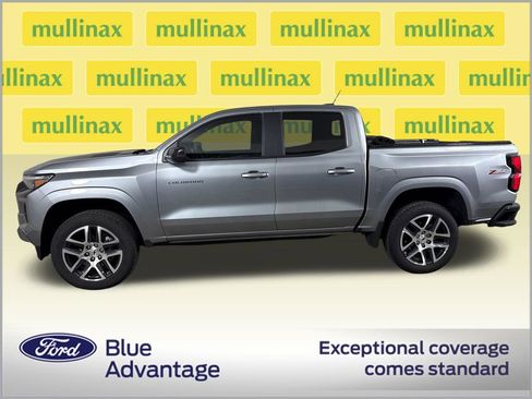 Used 2023 Chevrolet Colorado Z71 w/ Z71 Convenience Package 2 AWD/4WD image 10