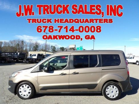 Used 2020 Ford Transit Connect XL image 2