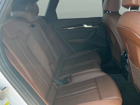 Used 2019 Audi Q5 2.0T Premium Plus AWD/4WD image 16