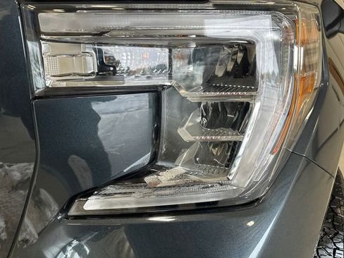 Used 2021 GMC Sierra 1500 Elevation image 11