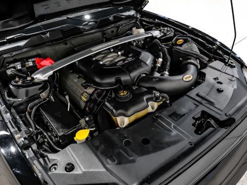 Used 2013 Ford Mustang GT Premium w/ Electronics Pkg RWD image 51