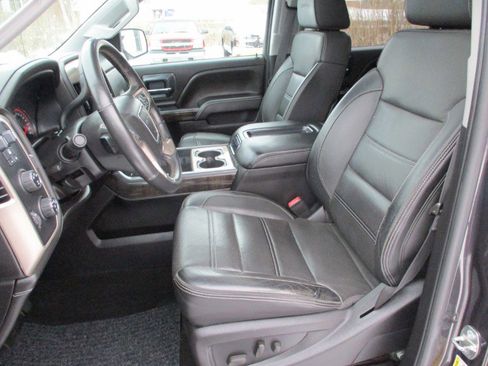 Used 2015 GMC Sierra 2500 Denali w/ Suspension Package, Off-Road image 30