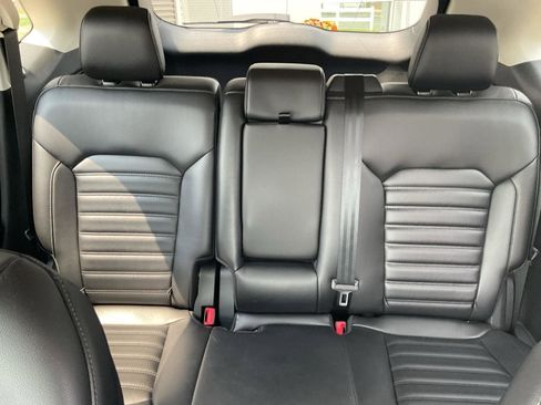 Used 2022 Ford Edge SEL image 21