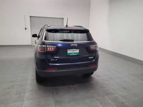 Used 2021 Jeep Compass Latitude AWD/4WD image 6