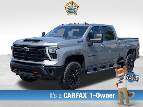 Used 2025 Chevrolet Silverado 2500 LT w/ Trail Boss Package AWD/4WD image 1