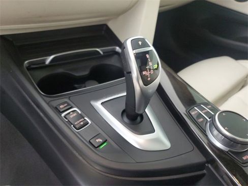 Used 2019 BMW 430i Coupe w/ Convenience Package image 26