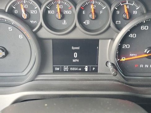 Used 2024 Chevrolet Silverado 2500 Custom w/ Custom Convenience Package image 23