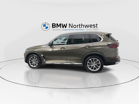 New 2026 BMW X5 xDrive40i w/ Climate Comfort Package AWD/4WD image 11