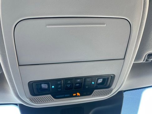 New 2026 Ford Expedition Active image 26