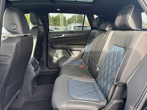 New 2026 Volkswagen Atlas Cross Sport SEL Premium R-Line image 13