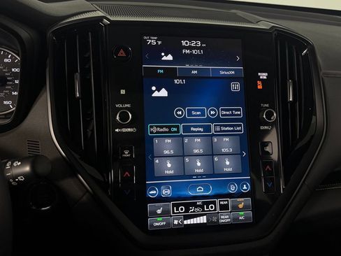 Used 2023 Subaru Ascent Onyx Edition AWD/4WD image 19