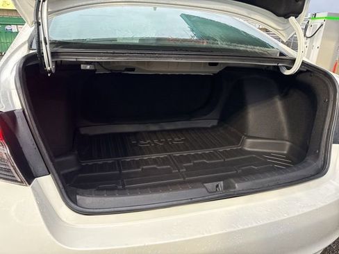 Used 2022 Honda Civic Sport image 14