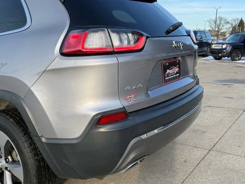 Used 2020 Jeep Cherokee Limited image 13