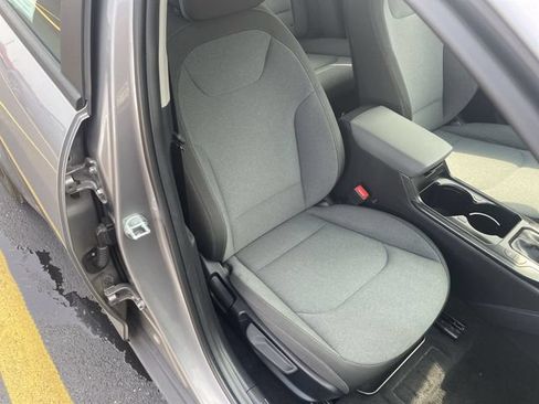 Used 2025 Kia K4 FWD image 40